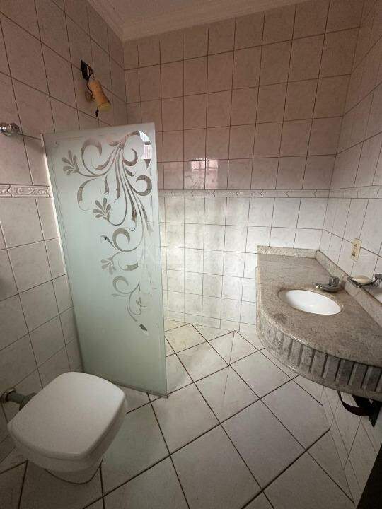 Casa com 4 quartos no BNH II Plano em Dourados/MS — foto 12