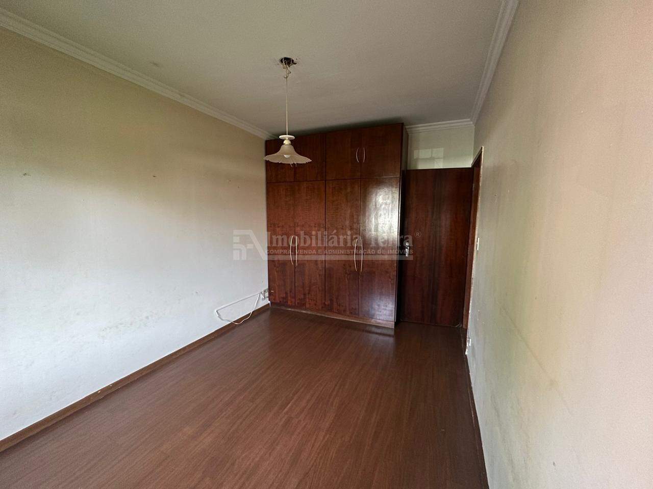Casa com 4 quartos no BNH II Plano em Dourados/MS — foto 7