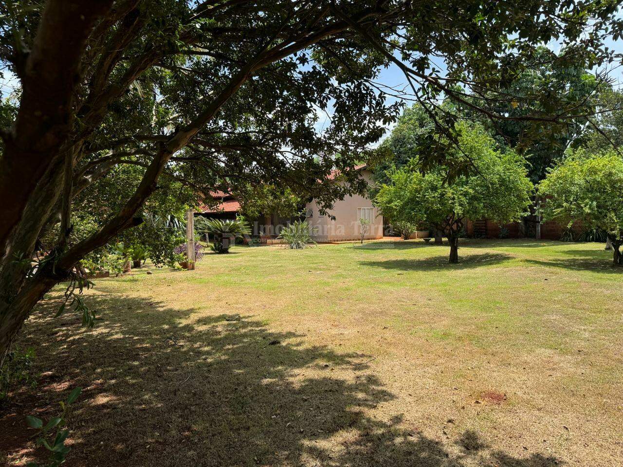 Casa com 2 quartos sendo 2 suítes no Chácara Califórnia em Dourados/MS — foto 2