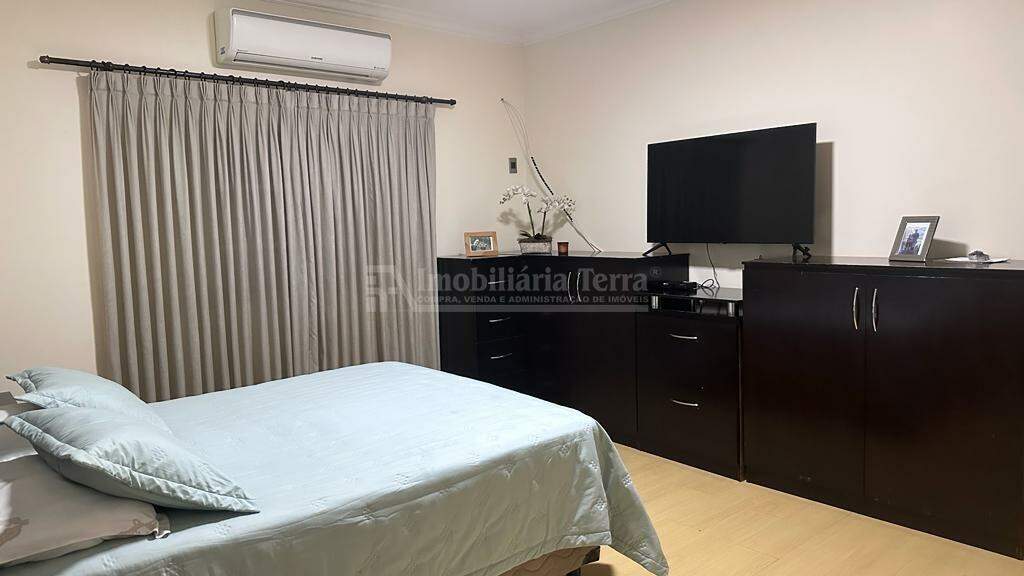Casa com 2 quartos sendo 2 suítes no Chácara Califórnia em Dourados/MS — foto 13