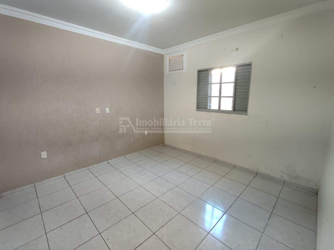 Kitnet com 2 quartos no Vila Aurora em Dourados/MS — foto 4