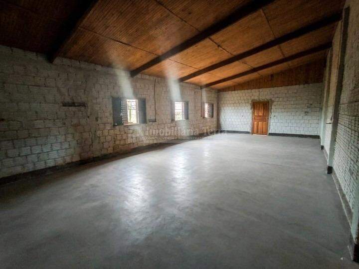 Barracão no Flor de Maio em Dourados/MS — foto 4