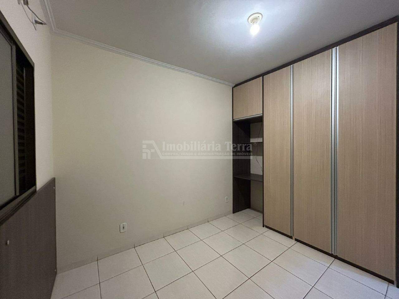 Casa no Parque Alvorada, foto 8 de 18