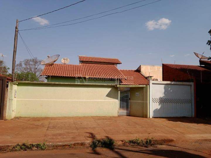 Casa com 3 quartos no Vila São Francisco em Dourados/MS