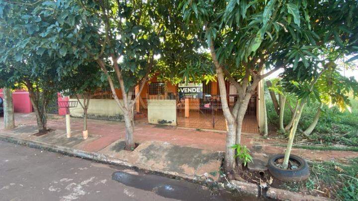 Casa com 2 quartos no Chácara Cidélis em Dourados/MS