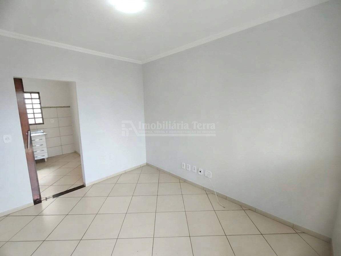Casa com 2 quartos no Parque Alvorada em Dourados/MS — foto 4