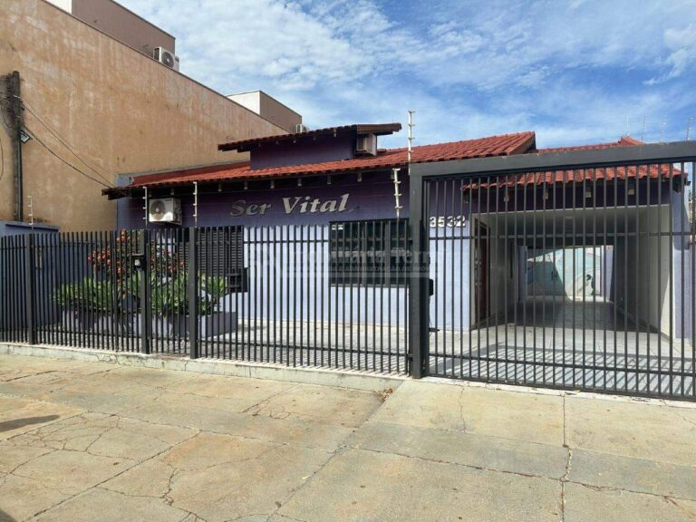 Casa com 3 quartos no Jardim Paulista em Dourados/MS
