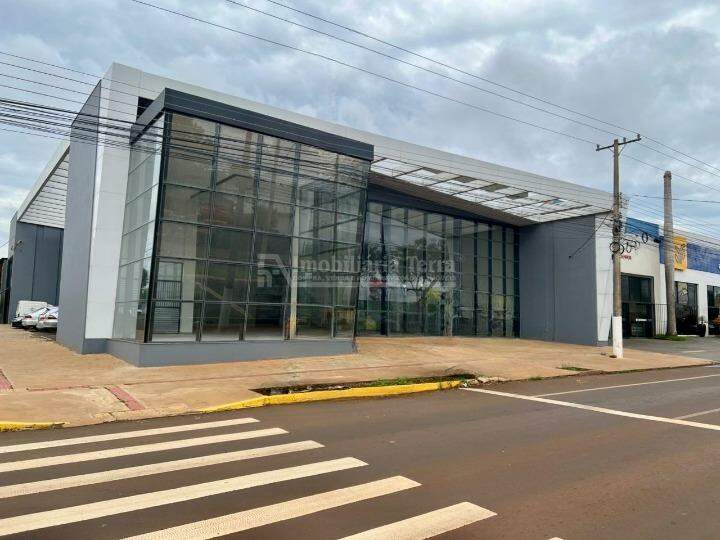 Salão Comercial no Jardim Água Boa em Dourados/MS