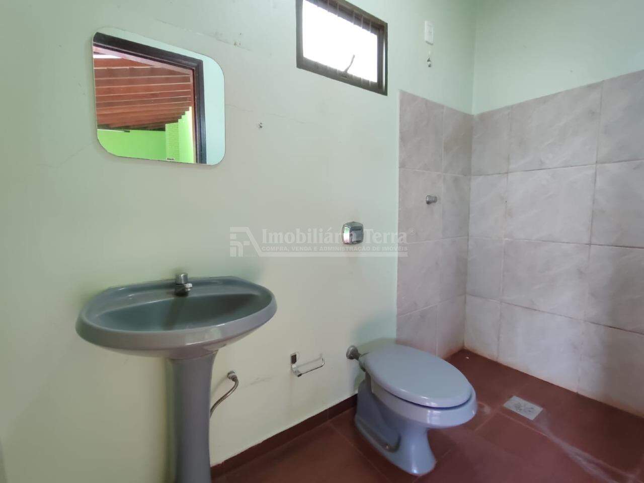 Casa com 4 quartos sendo 1 suíte no Jardim Guanabara em Dourados/MS — foto 19