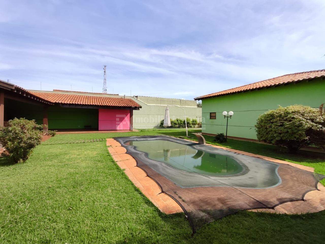 Casa com 4 quartos sendo 1 suíte no Jardim Guanabara em Dourados/MS — foto 24