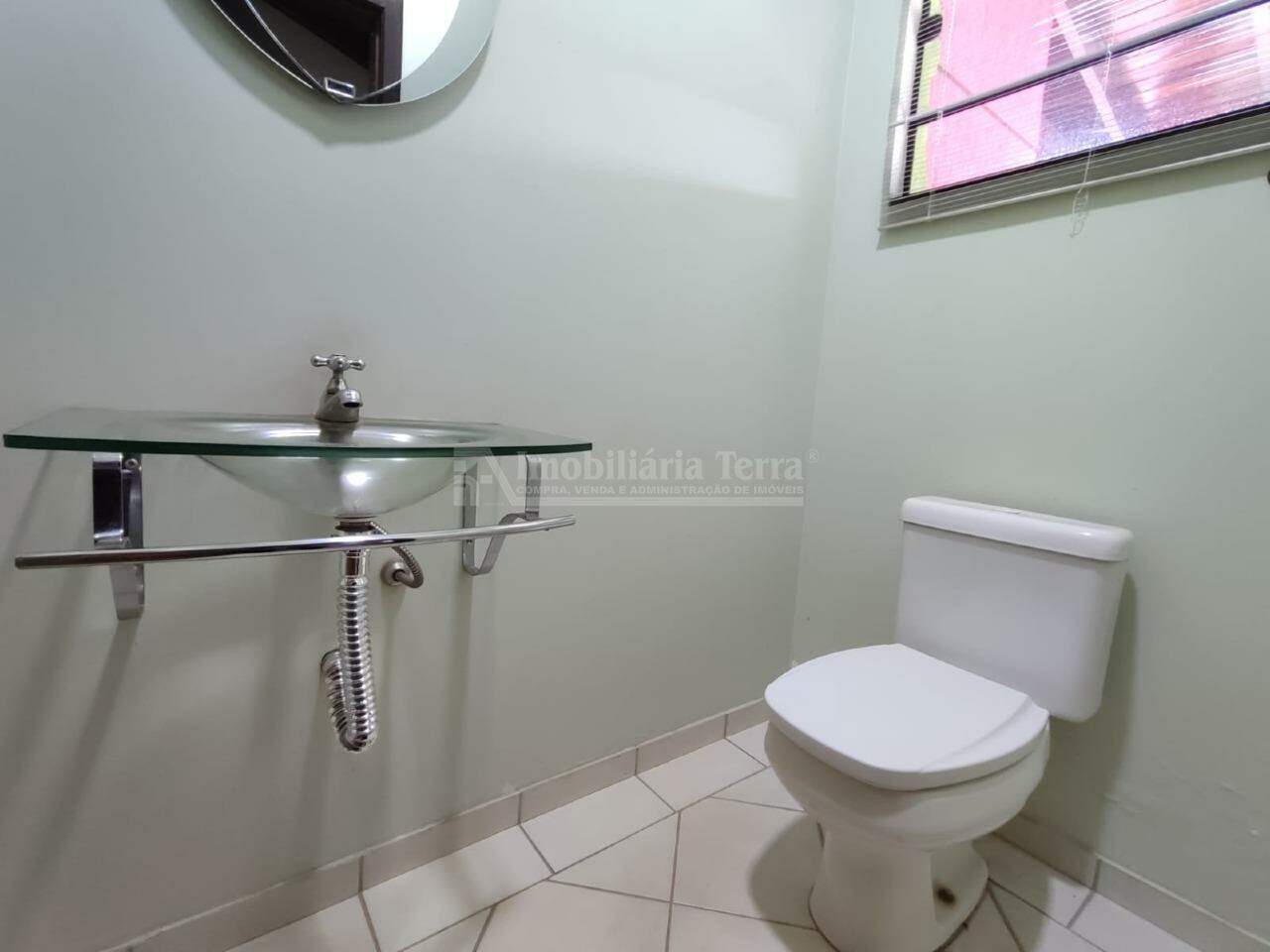 Casa com 4 quartos sendo 1 suíte no Jardim Guanabara em Dourados/MS — foto 18