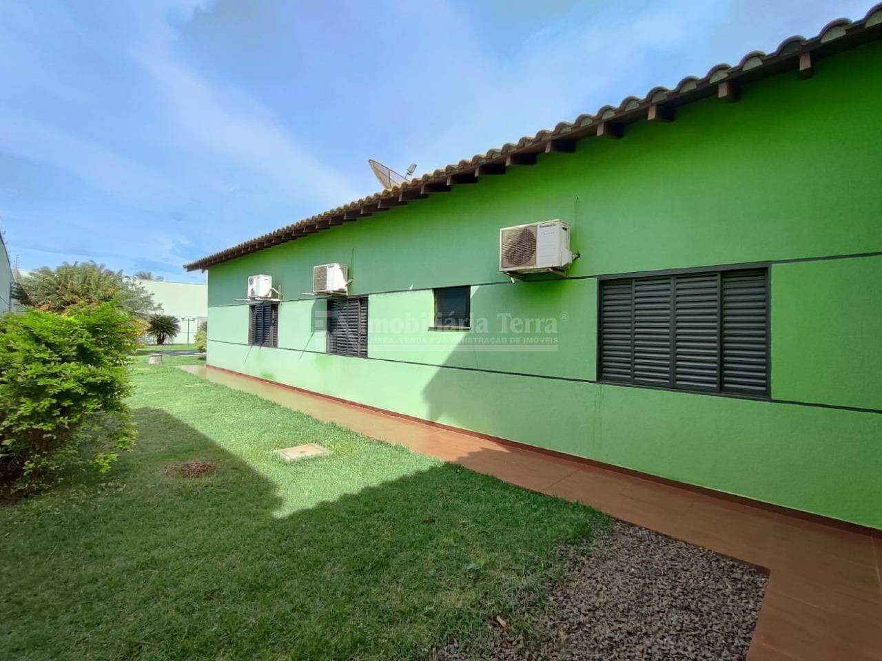 Casa com 4 quartos sendo 1 suíte no Jardim Guanabara em Dourados/MS — foto 27