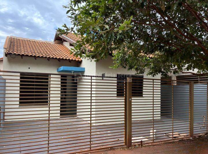Casa com 2 quartos no Parque dos Jequitibás em Dourados/MS