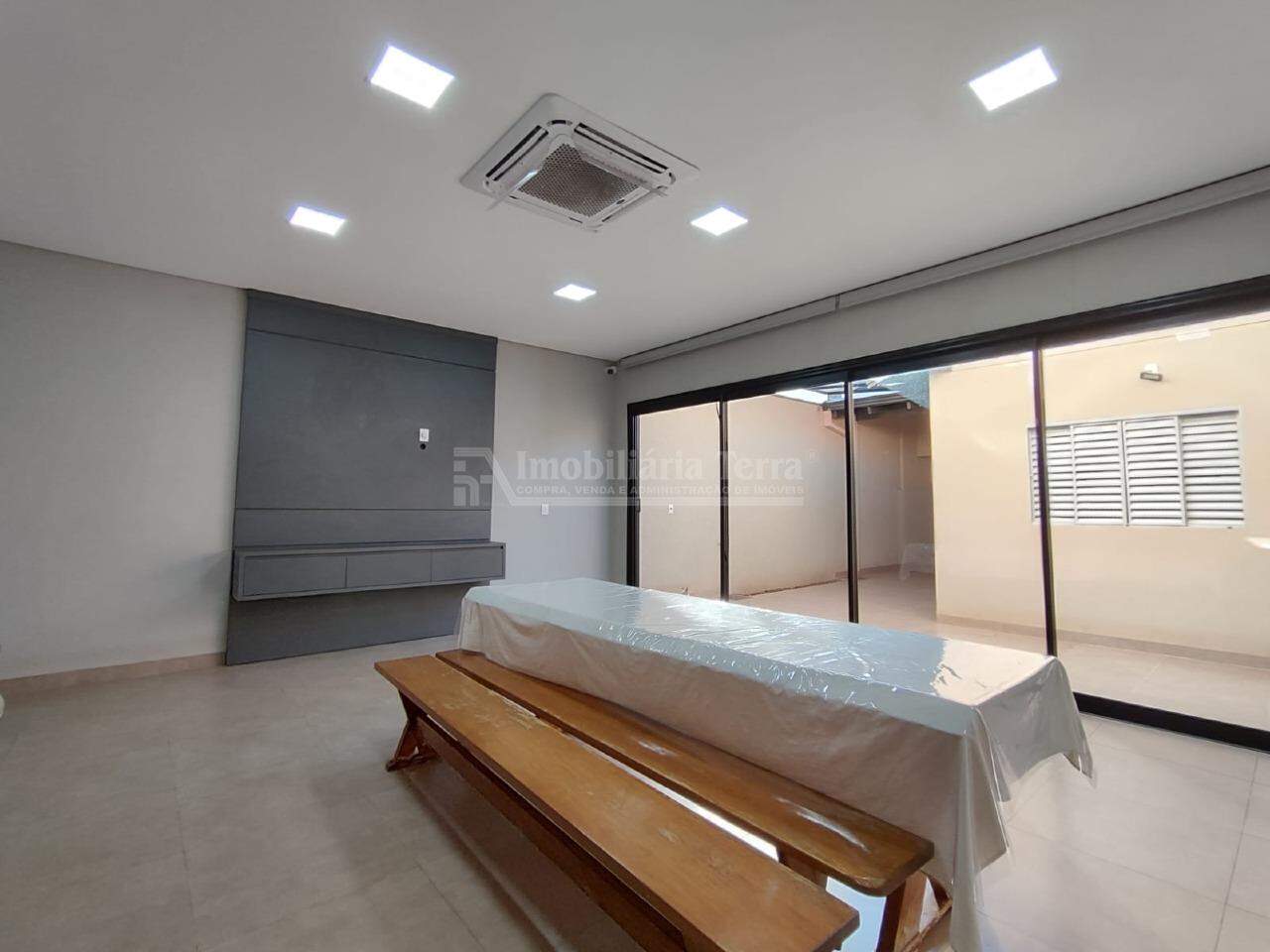 Casa com 3 quartos sendo 1 suíte no Jardim Maracanã em Dourados/MS — foto 4