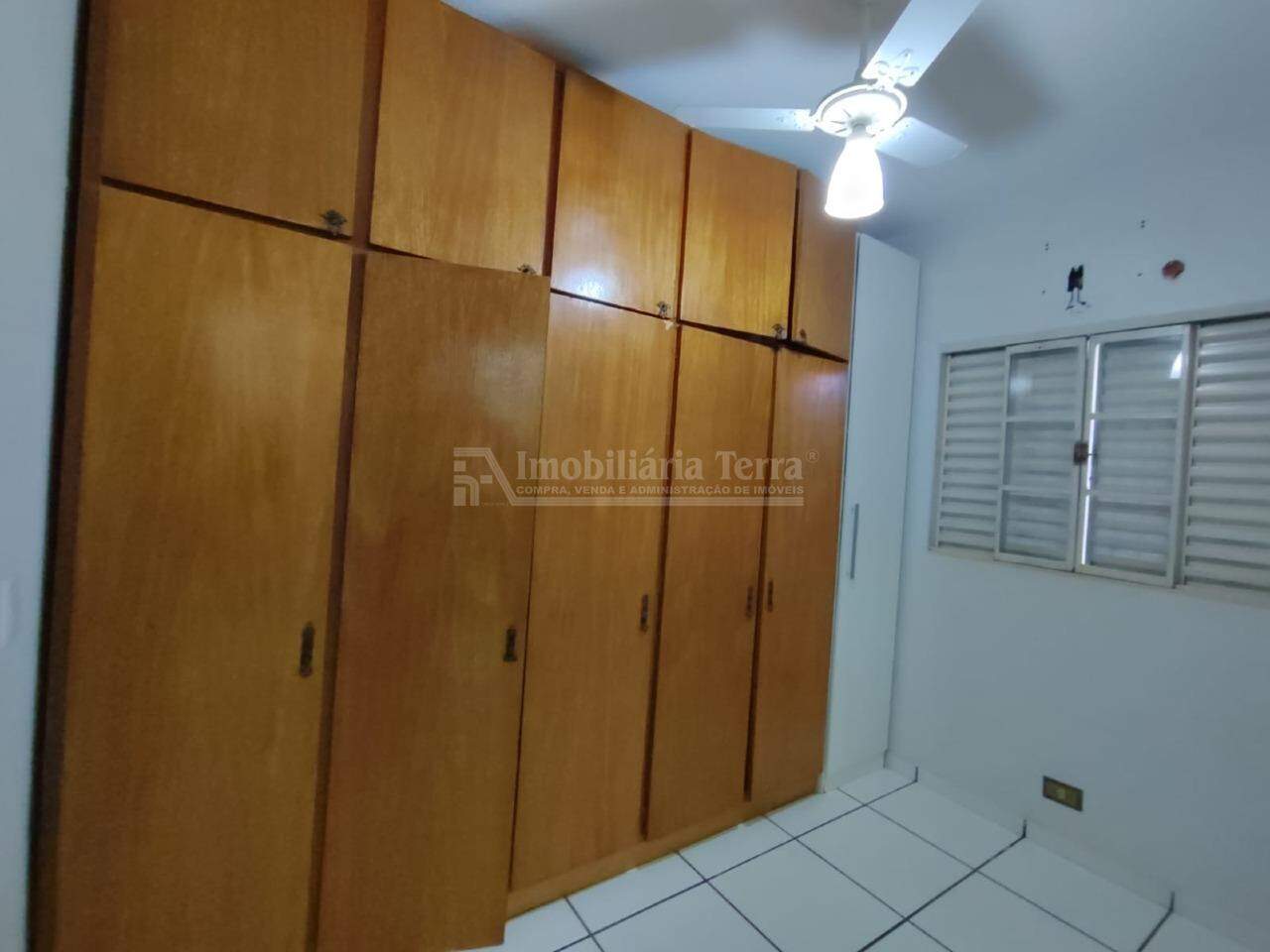 Casa com 3 quartos sendo 1 suíte no Jardim Maracanã em Dourados/MS — foto 11