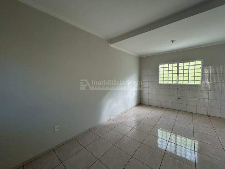 Casa com 2 quartos sendo 1 suíte no Jardim Oliveira II em Dourados/MS — foto 3