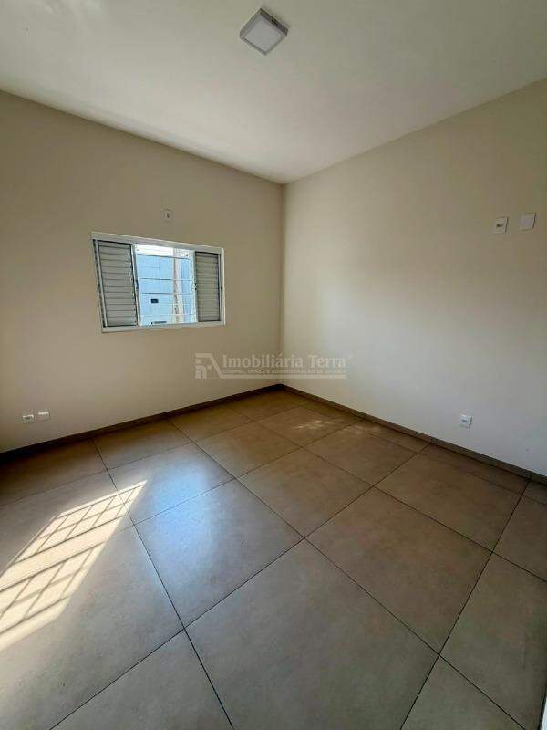 Casa com 3 quartos sendo 1 suíte no Monte Carlo em Dourados/MS — foto 9