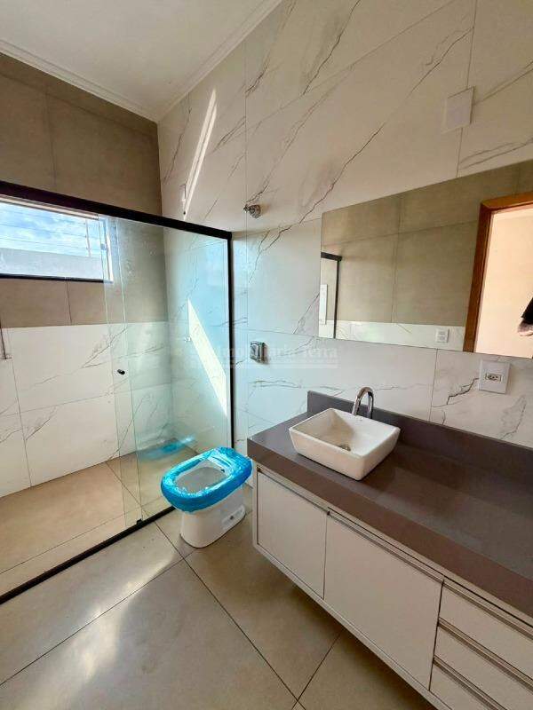 Casa com 3 quartos sendo 1 suíte no Monte Carlo em Dourados/MS — foto 10