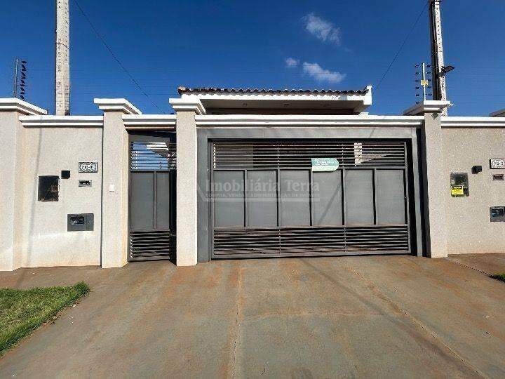 Casa com 3 quartos no Residencial Monte Carlo em Dourados/MS