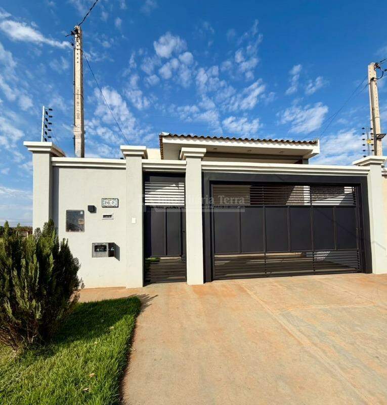Casa com 3 quartos sendo 1 suíte no Monte Carlo em Dourados/MS — foto 1