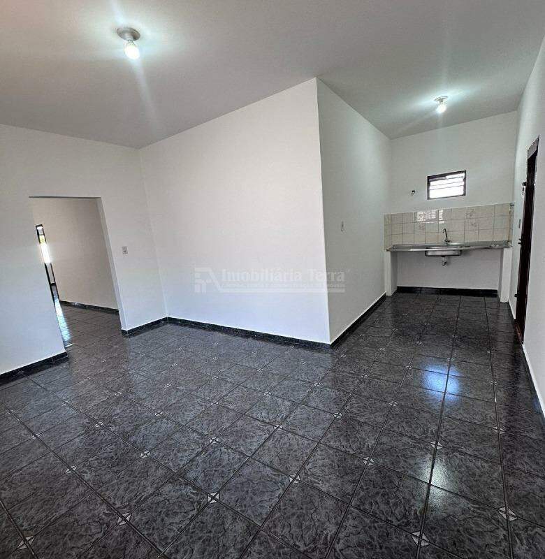 Casa no Jardim Água Boa, foto 4 de 13
