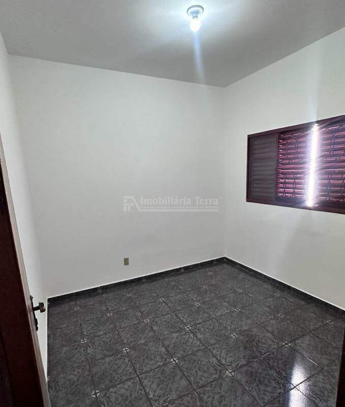 Casa no Jardim Água Boa, foto 9 de 13