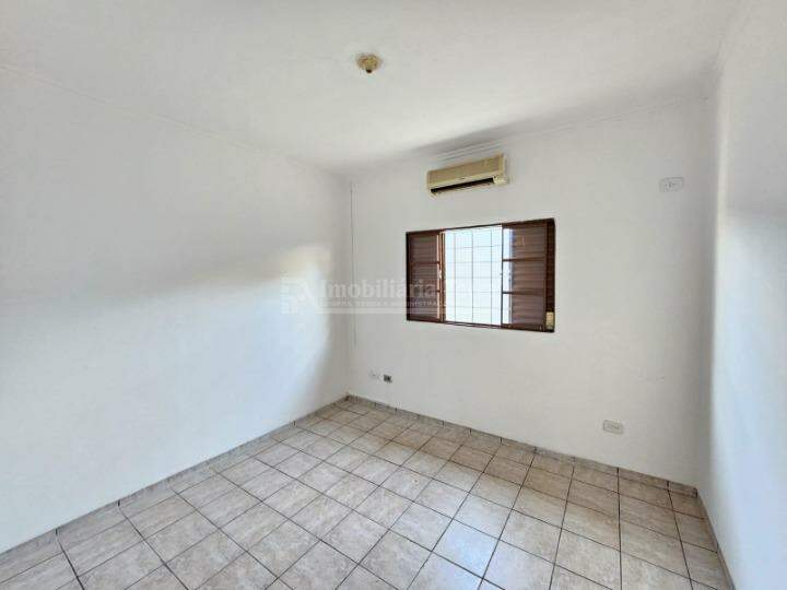 Casa com 3 quartos sendo 1 suíte no Jardim Londrina em Dourados/MS — foto 7