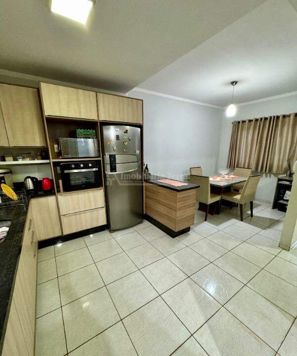 Casa com 2 quartos sendo 1 suíte no Jardim Oliveira II em Dourados/MS — foto 6