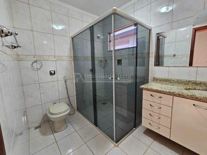 Casa com 4 quartos sendo 1 suíte no Vila Progresso em Dourados/MS — foto 14