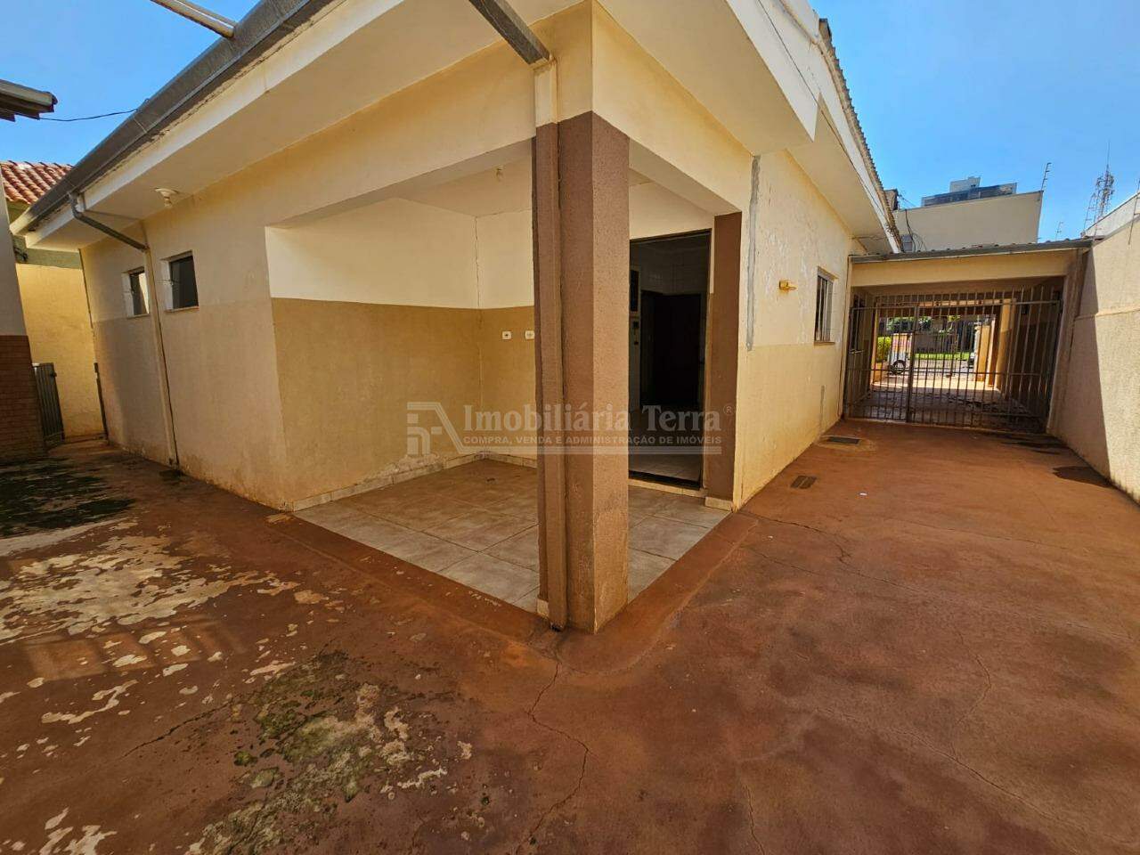 Casa com 4 quartos sendo 1 suíte no Vila Progresso em Dourados/MS — foto 17