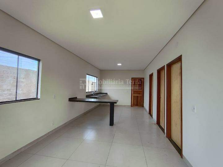 Casa em Colina Park, foto 3 de 9
