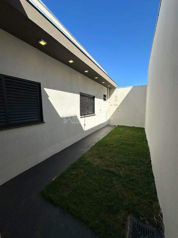Casa com 2 quartos sendo 1 suíte no Cidade Jardim I em Dourados/MS — foto 12