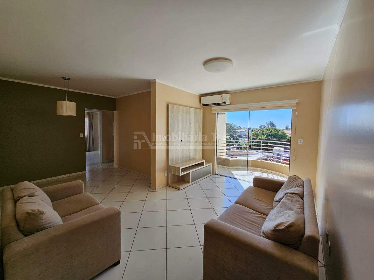 Apartamento com 3 quartos sendo 1 suíte no Jardim Tropical em Dourados/MS — foto 3