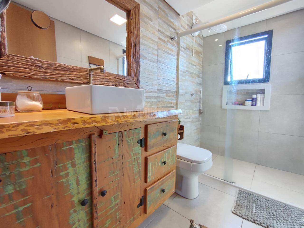 Casa com 5 quartos sendo 2 suítes no Jardim Mônaco em Dourados/MS — foto 22
