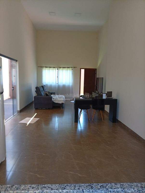 Casa com 3 quartos sendo 1 suíte no Jardim Mônaco em Dourados/MS — foto 4