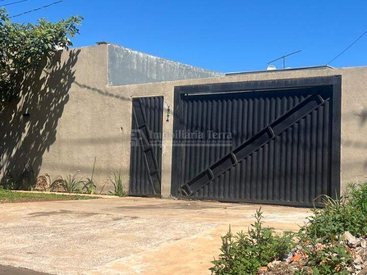 Casa com 4 quartos sendo 1 suíte no Bairro da Moóca em Ponta Porã/MS — foto 2