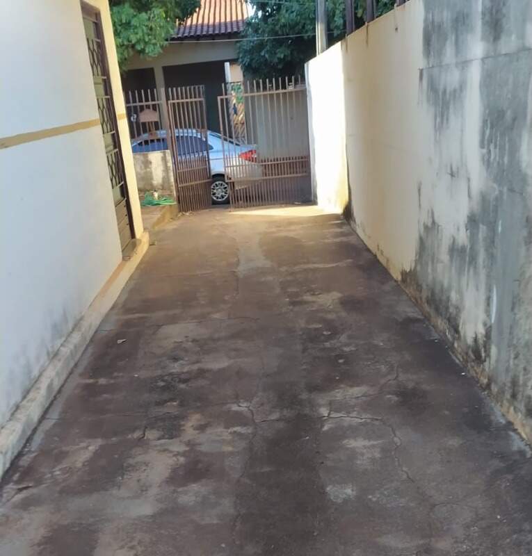 Casa com 4 quartos sendo 1 suíte no Campo Dourado em Dourados/MS — foto 4