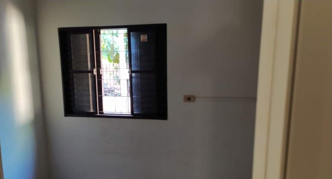 Casa com 4 quartos sendo 1 suíte no Campo Dourado em Dourados/MS — foto 12