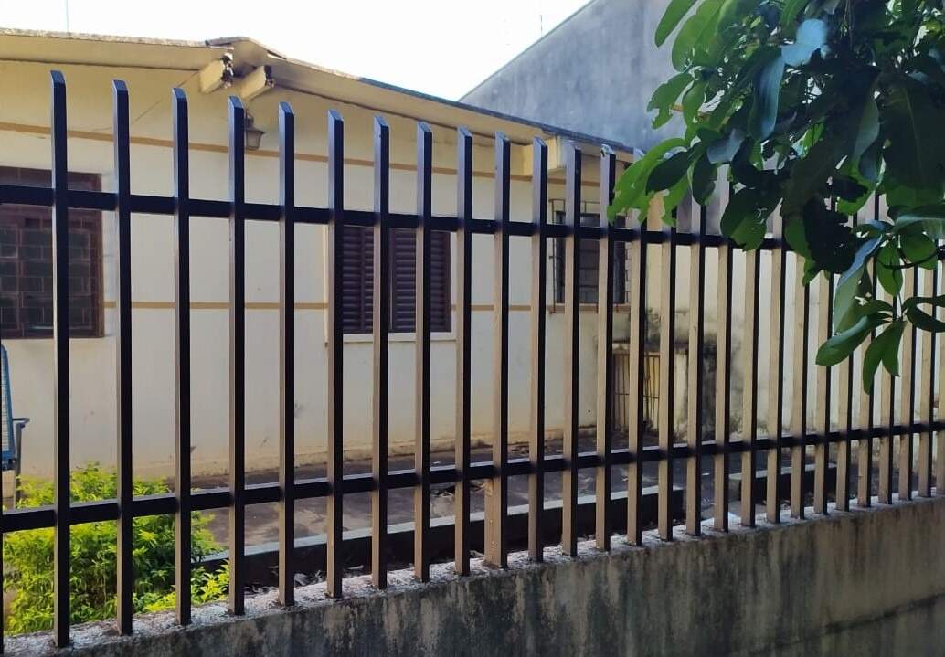 Casa com 4 quartos sendo 1 suíte no Campo Dourado em Dourados/MS — foto 3