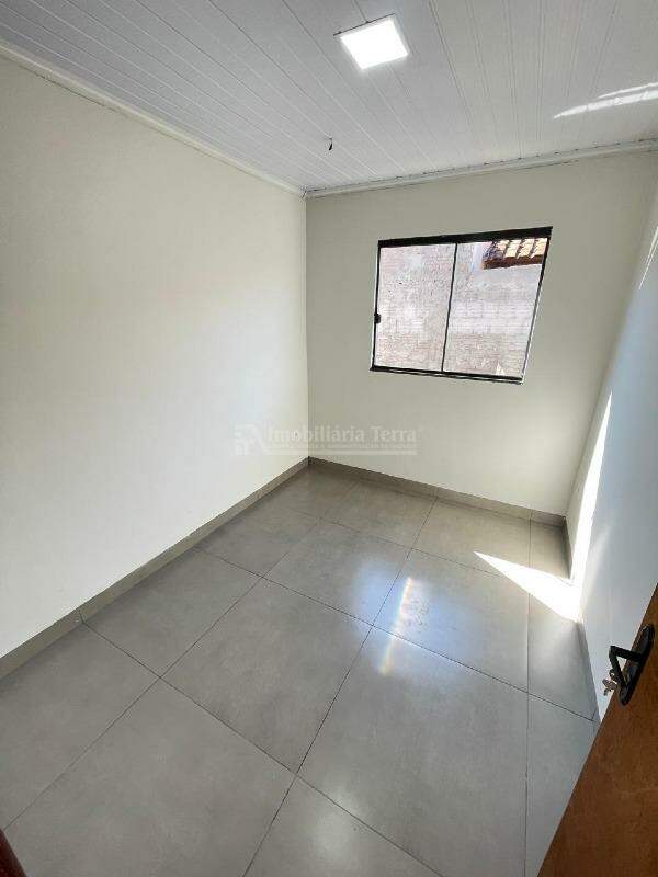 Casa com 3 quartos no Parque Residencial Pelicano em Dourados/MS — foto 8
