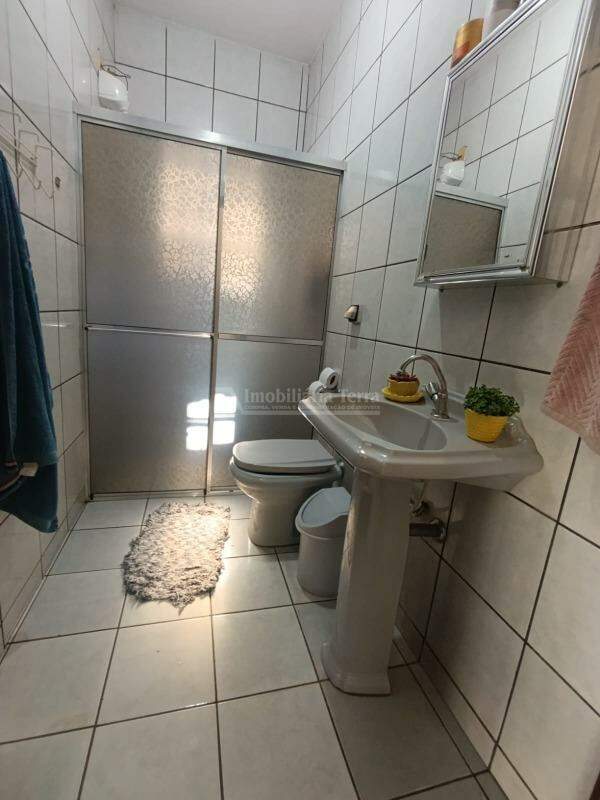 Casa com 4 quartos sendo 1 suíte no Jardim Murakami em Dourados/MS — foto 16