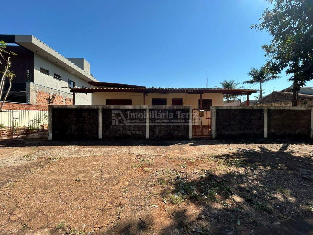 Casa com 3 quartos no Jardim Paulista em Dourados/MS — foto 1
