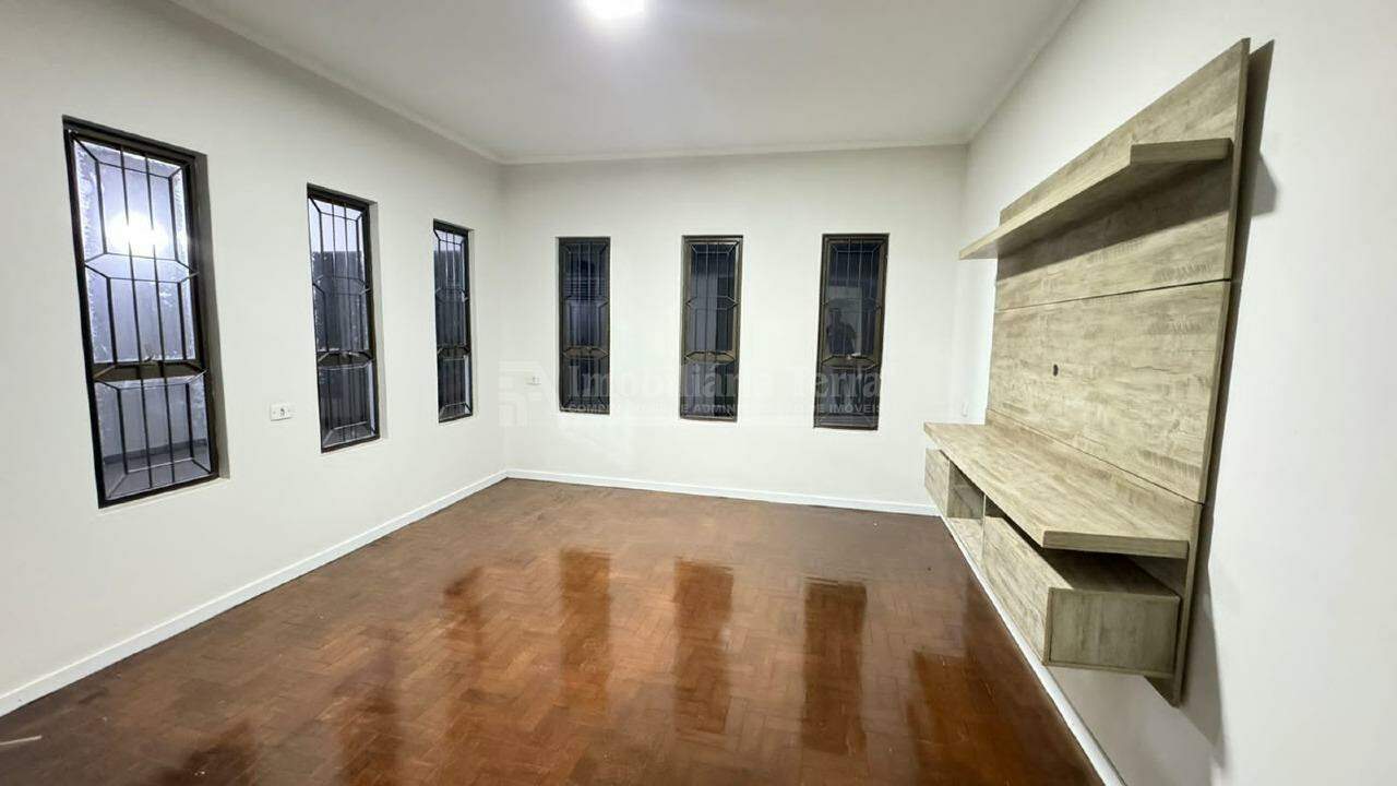 Casa com 3 quartos sendo 1 suíte no Jardim São Pedro em Dourados/MS — foto 8