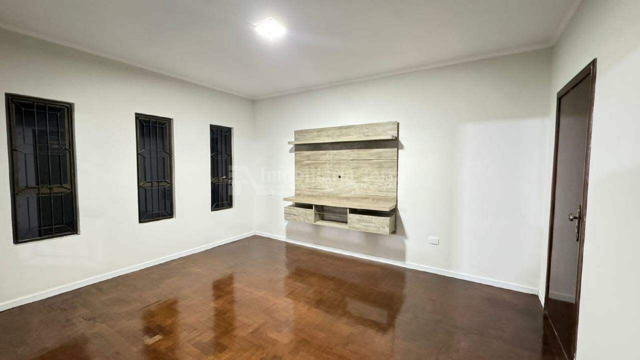 Casa com 3 quartos sendo 1 suíte no Jardim São Pedro em Dourados/MS — foto 9