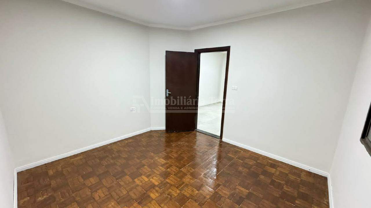 Casa com 3 quartos sendo 1 suíte no Jardim São Pedro em Dourados/MS — foto 11