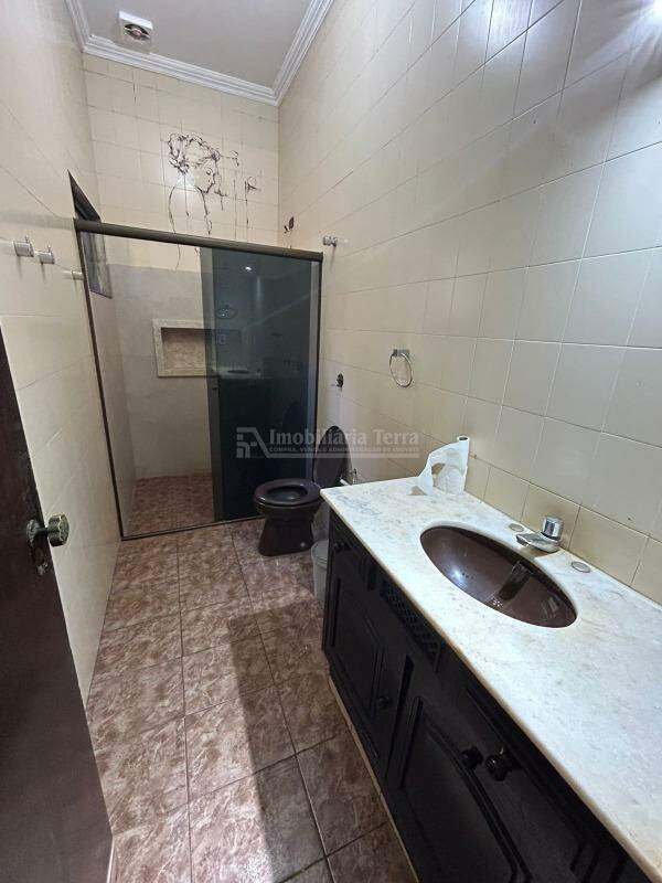 Casa com 7 quartos sendo 1 suíte no Vila Aurora em Dourados/MS — foto 16