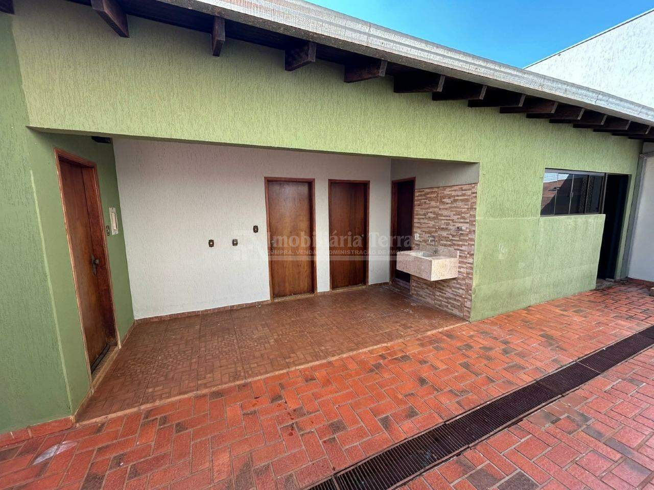 Casa com 7 quartos sendo 1 suíte no Vila Aurora em Dourados/MS — foto 22