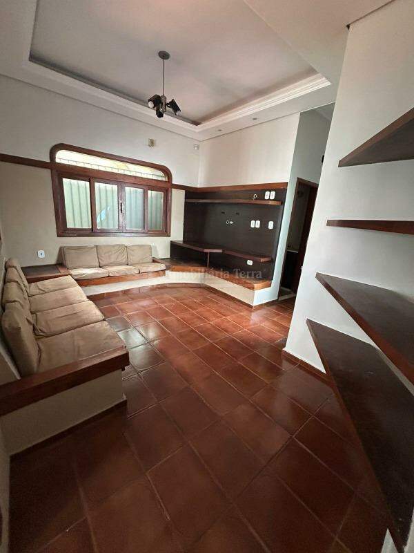 Casa com 7 quartos sendo 1 suíte no Vila Aurora em Dourados/MS — foto 10