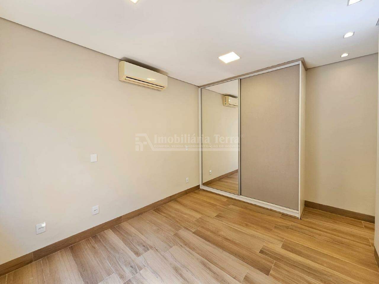 Casa com 4 quartos sendo 2 suítes no Ecoville II em Dourados/MS — foto 9