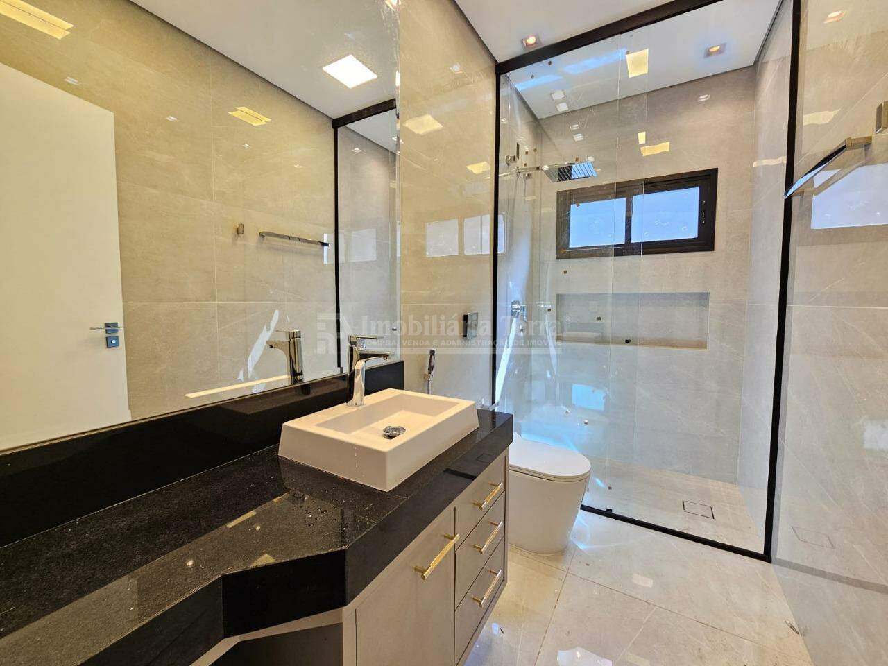 Casa com 4 quartos sendo 2 suítes no Ecoville II em Dourados/MS — foto 16